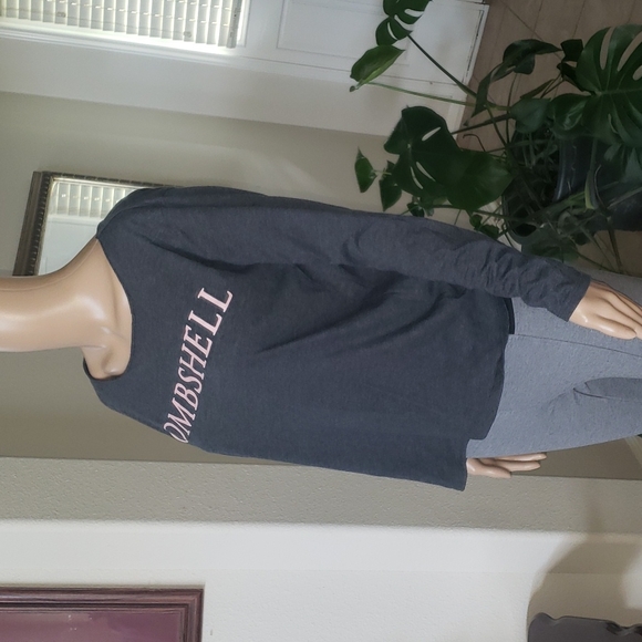Victoria Secret's s Bombshell long sleeve tee - Picture 2 of 7